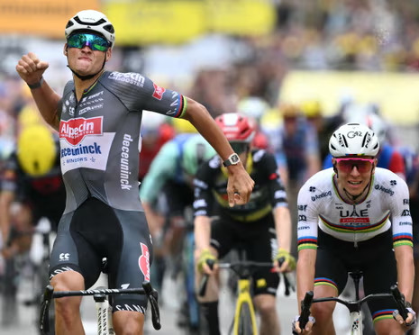 girodociclismo.com.br mathieu van der poel volta aos treinos apos pneumonia e pedala com philipsen e hermans image 4