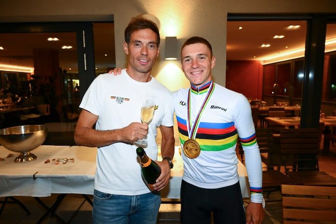 girodociclismo.com.br red bull bora anuncia a demissao de diretor esportivo equipe prepara a chegada de remco evenepoel image 6