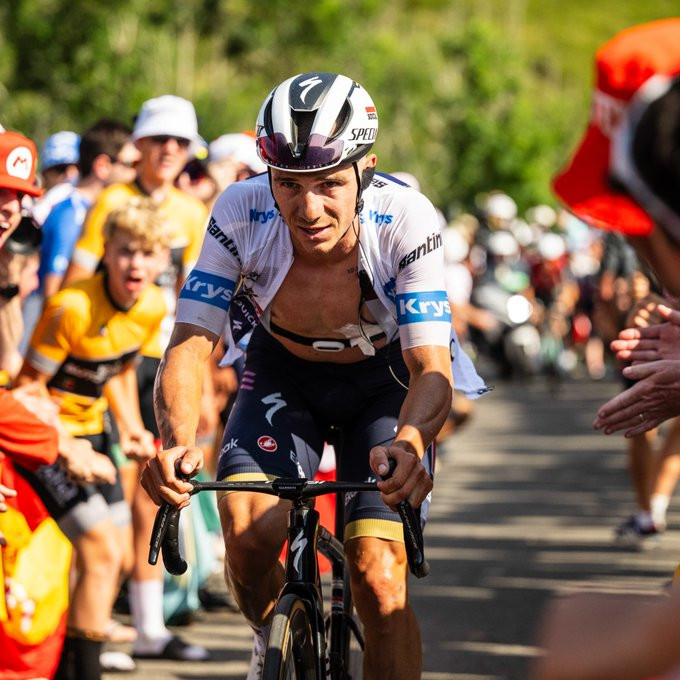 girodociclismo.com.br remco evenepoel desabafa sobre seu tour de france comecei com uma costela quebrada e o corpo exausto image 1