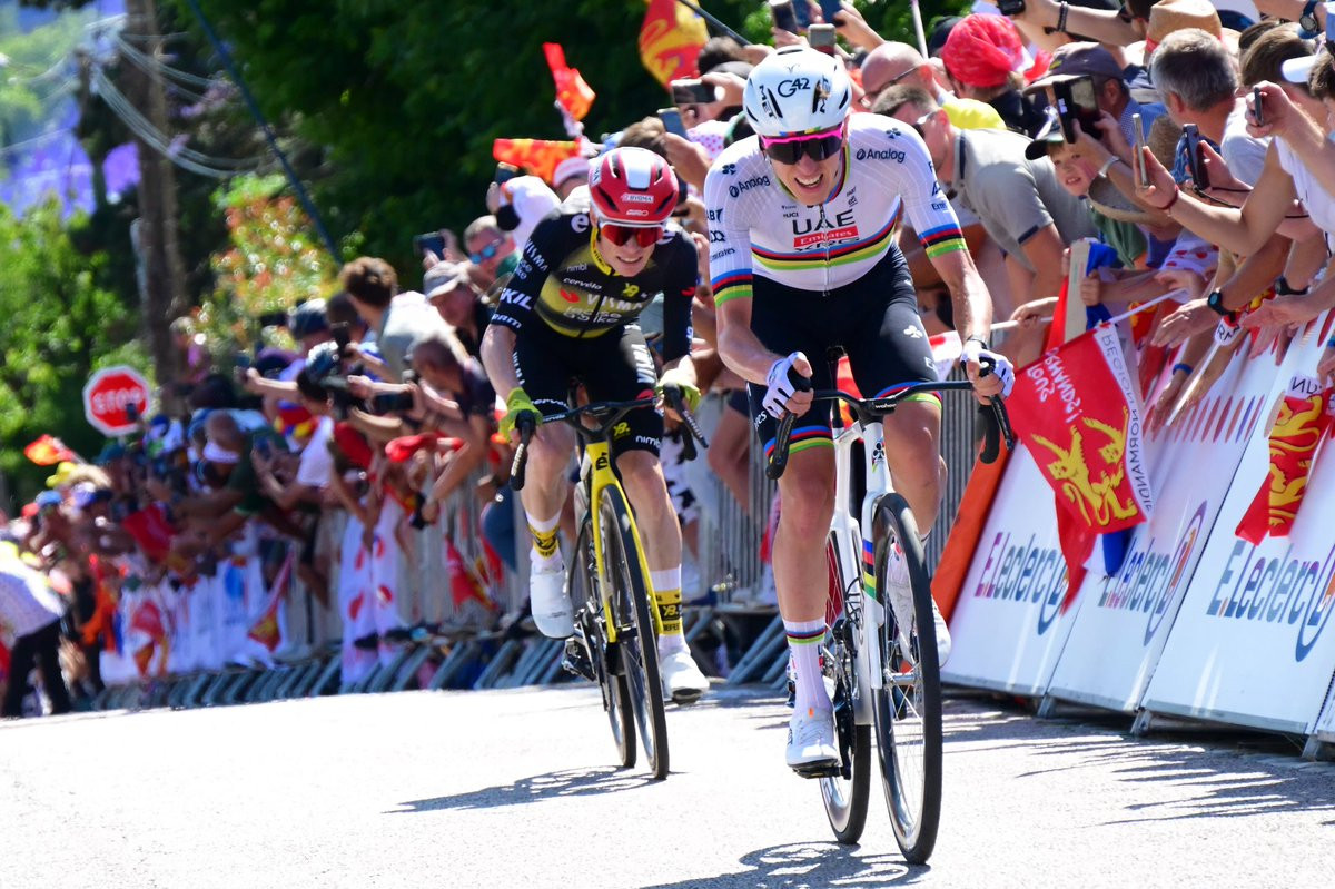 Tadej Pogacar dá detalhes sobre vitória histórica no Tour de France "Sim, hoje todos estavam no limite"; assista a entrevista 2 girodociclismo.com.br sprint brilhante garante vitoria em etapa historica image 5