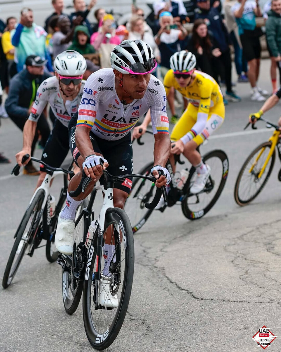 Tadej Pogacar admite frustração após a 18ª etapa do Tour de France "eu queria a vitória, mas a camisa amarela é a prioridade", assista a entrevista 3 girodociclismo.com.br tadej pogacar admite frustracao apos a 18a etapa do tour de france eu queria a vitoria mas a camisa amarela e prioridade assista a entrevista image 4