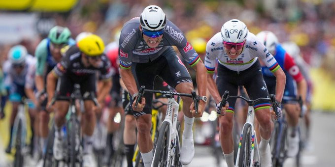 girodociclismo.com.br tadej pogacar amplia lideranca no ranking uci esloveno possui mais que o dobro de pontos do 2o colocado confira o ranking atualizado image 3