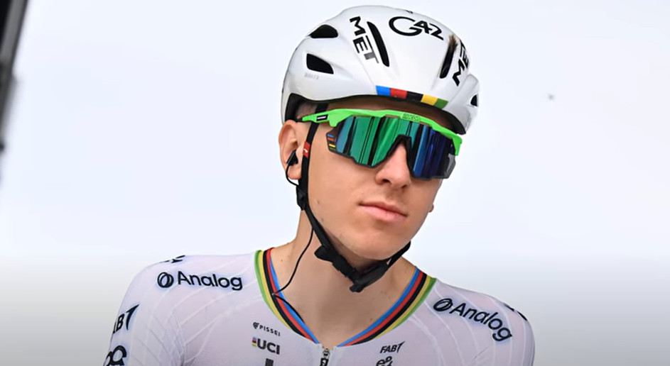 girodociclismo.com.br tadej pogacar analisa a caotica 1a etapa do tour de france foi um dia frenetico achavamos que haveria divisoes no final ouca o audio image