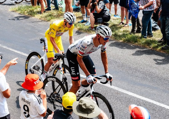 girodociclismo.com.br tadej pogacar revela doenca na vespera da semana decisiva celebra vitoria de wellens e mira reta final do tour para mim o que importa e a camisa image 8