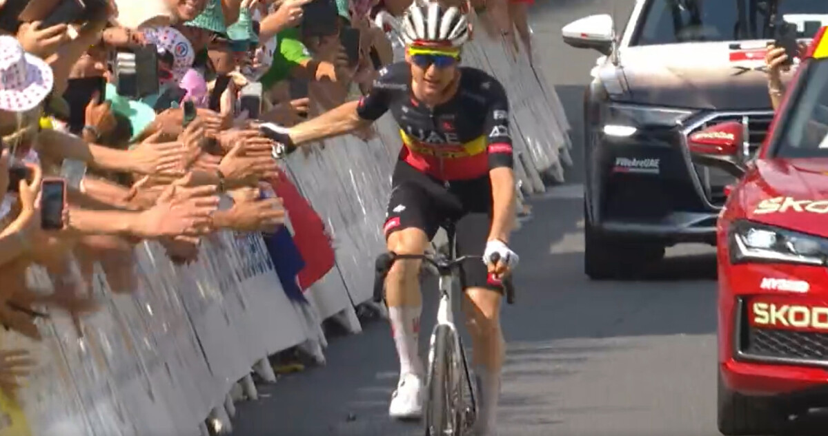 girodociclismo.com.br tim wellens brilha com vitoria solo no tour de france trocaria essa vitoria pela camisa amarela com tadej em paris image 5
