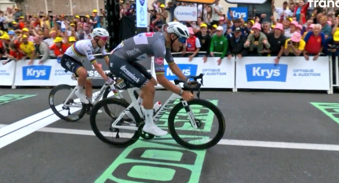 girodociclismo.com.br tour de france 2025 mathieu van der poel vence a 2a etapa e assume a lideranca confira os resultados e a chegada image 8