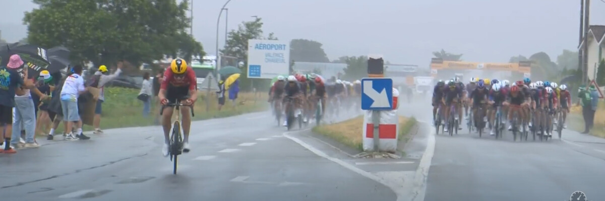Tour de France 2025: Resultados da 17ª etapa, Jonathan Milan vence em sprint com grande queda; confira os resultados e a chegada 6 girodociclismo.com.br tour de france 2025 resultados da 17a etapa image 17
