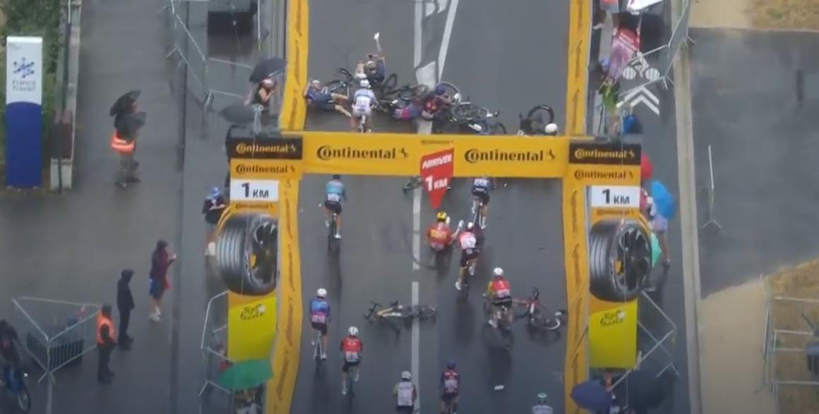 Tour de France 2025: Resultados da 17ª etapa, Jonathan Milan vence em sprint com grande queda; confira os resultados e a chegada 7 girodociclismo.com.br tour de france 2025 resultados da 17a etapa jonathan milan vence em sprint com grande queda confira os resultados e a chegada image