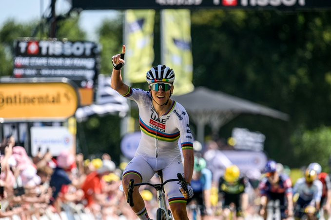 girodociclismo.com.br tour de france tadej pogacar vence no mur de bretagne e retoma a lideranca joao almeida sofre forte queda confira os resultados e a chegada image 6