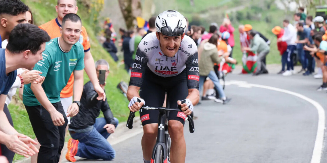 girodociclismo.com.br uae emirates xrg recebe criticas pela formacao da equipe eles estao realmente se arriscando com isso afirma jornalista holandes image 10