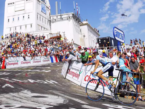 girodociclismo.com.br um ciclista como jonas vingegaard com o orgulho ferido pode ser perigoso lenda das montanhas do tour de france analisa ultima semana da competicao image 10
