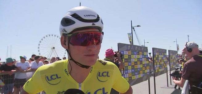 girodociclismo.com.br van der poel diante de um dilema em mur de bretagne correr com a cabeca ou com o coracao image