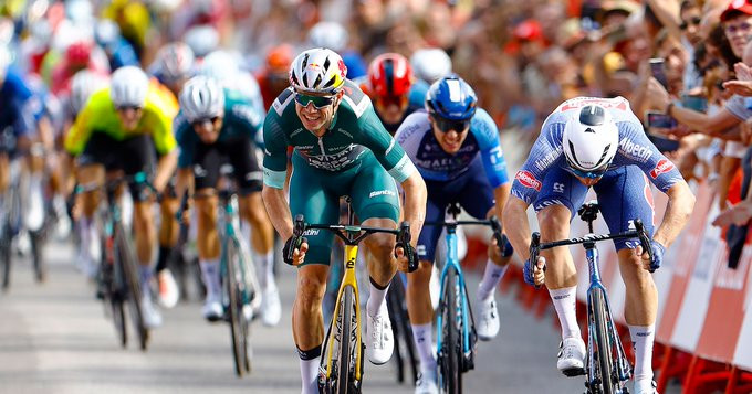 girodociclismo.com.br wout van aert descarta disputa pela camisa verde no tour de france eu teria que trabalhar duro todos os dias image 4