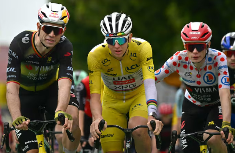 girodociclismo.com.br wout van aert me disse a guerra acabou estou aliviado tadej pogacar revela conversa com jonas vingegaard e wout van aerts assista a entrevista image 2