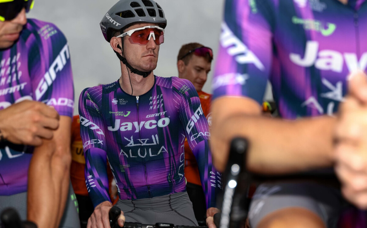 girodociclismo.com.br eddie dunbar deixa a jayco alula e se junta a tom pidcock na q36 5 os grand tours me favorecem porque sempre melhoro no final image