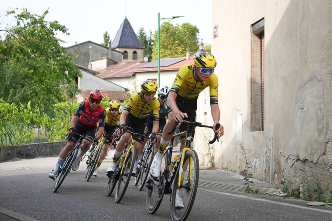 girodociclismo.com.br groupama fdj faz dobradinha no tour de lain confira os resultados e a chegada image 16