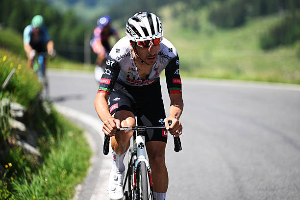 girodociclismo.com.br joao almeida concede entrevista antes da vuelta da espana e afirma que atritos com juan ayuso estao superados tem que haver respeito mutuo obviamente image