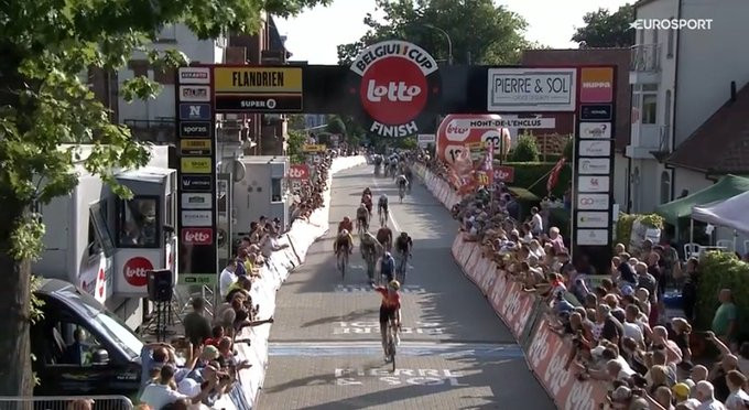 Jonas Abrahamsen mostra a boa forma do Tour de France e vence o Circuito Franco-Belga, confira os resultados e assista a chegada 4 girodociclismo.com.br jonas abrahamsen domina amplamente evence o circuito franco belge confira os resultados e assista a chegada image 10