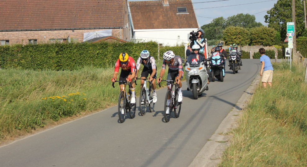 Jonas Abrahamsen mostra a boa forma do Tour de France e vence o Circuito Franco-Belga, confira os resultados e assista a chegada 3 girodociclismo.com.br jonas abrahamsen domina amplamente evence o circuito franco belge confira os resultados e assista a chegada image 18