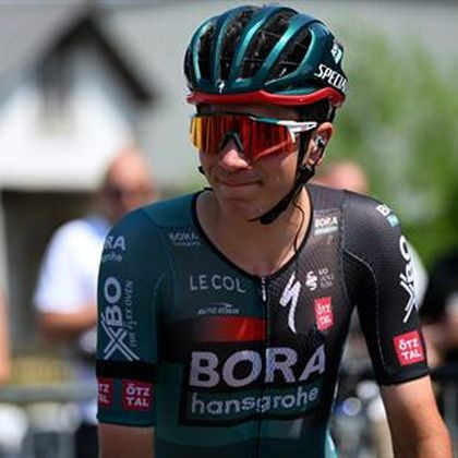 girodociclismo.com.br jovem prodigio da visma lease a bike retorna as competicoes na classica de san sebastian apos quatro meses afastado image