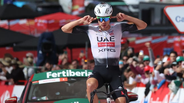 Juan Ayuso acusa ciclistas da Visma após vitória da Vuelta "fiquei bravo, disseram que eu não poderia entrar na fuga", assista o vídeo 1 girodociclismo.com.br juan ayuso acusa ciclistas da visma apos vitoria da vuelta fiquei bravo disseram que eu nao poderia entrar na fuga assista o video image 4