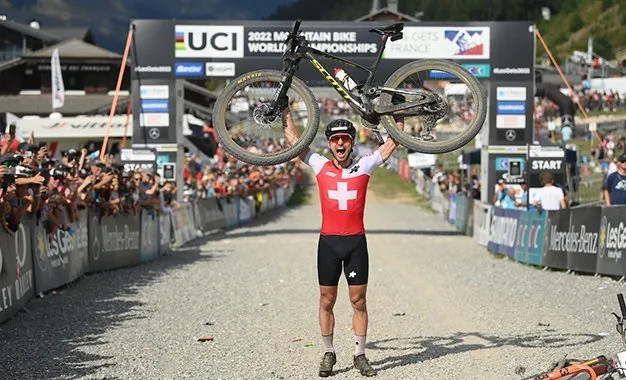 Lenda do MTB, Nino Schurter anuncia últimas corridas antes da aposentadoria, assista o vídeo 2 girodociclismo.com.br lenda do mtb nino schurter anuncia ultimas corridas antes da aposentadoria assista o video image 2