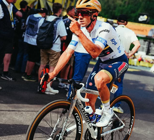 Remco Evenepoel volta aos treinos com motivação renovada: belga revela treino no Strava "vocês ainda vão ouvir falar de mim" 2 girodociclismo.com.br remco evenepoel volta aos treinos com motivacao renovada belga revela treino na rede strava voces ainda vao ouvir falar de mim image 2