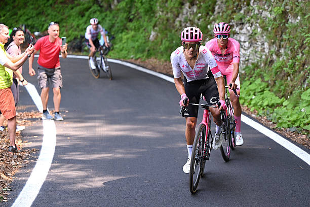 girodociclismo.com.br richard carapaz enfrentara tadej pogacar no campeonato mundial e desiste da vuelta a espana tenho grandes chances de vencer image