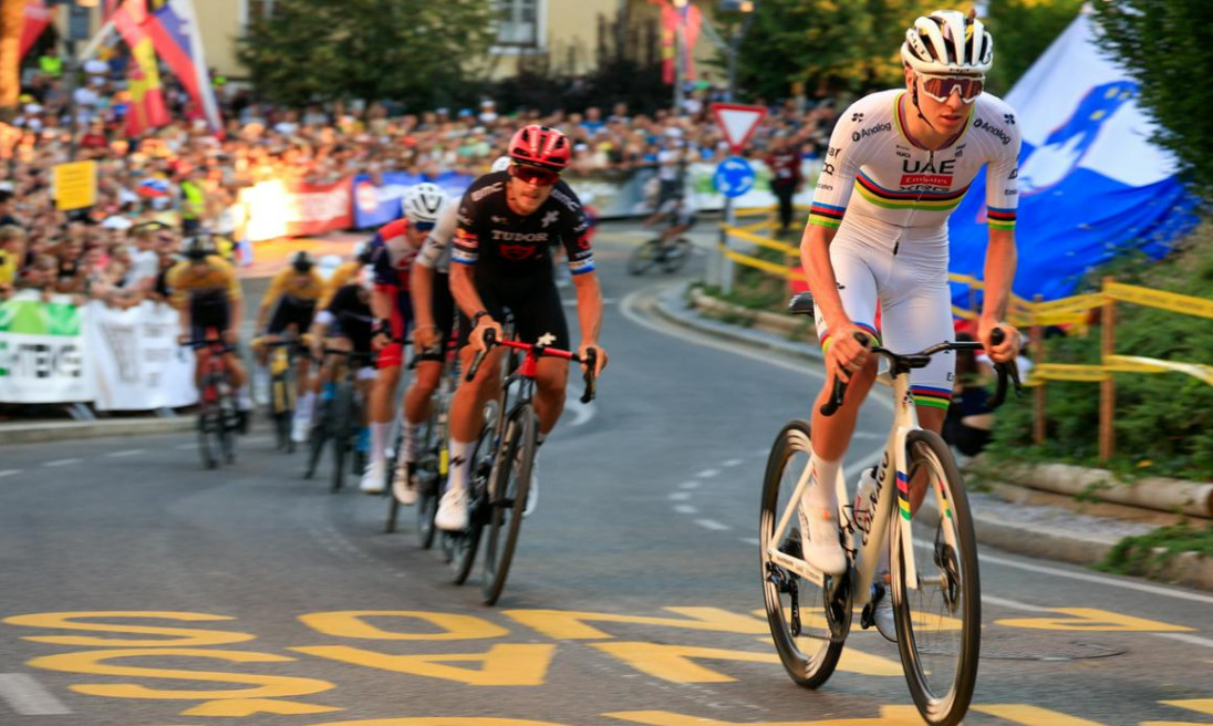 girodociclismo.com.br tadej pogacar vence criterium na eslovenia e fala sobre deixar ciclismo ja estou contando os anos ate a aposentadoria assista o video image 2