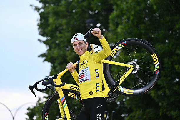 girodociclismo.com.br toda a eslovenia ficou furiosa com a vitoria de tadej pogacar esloveno da bahrain victorious admite torcida contra pogacar no tour de france image 4