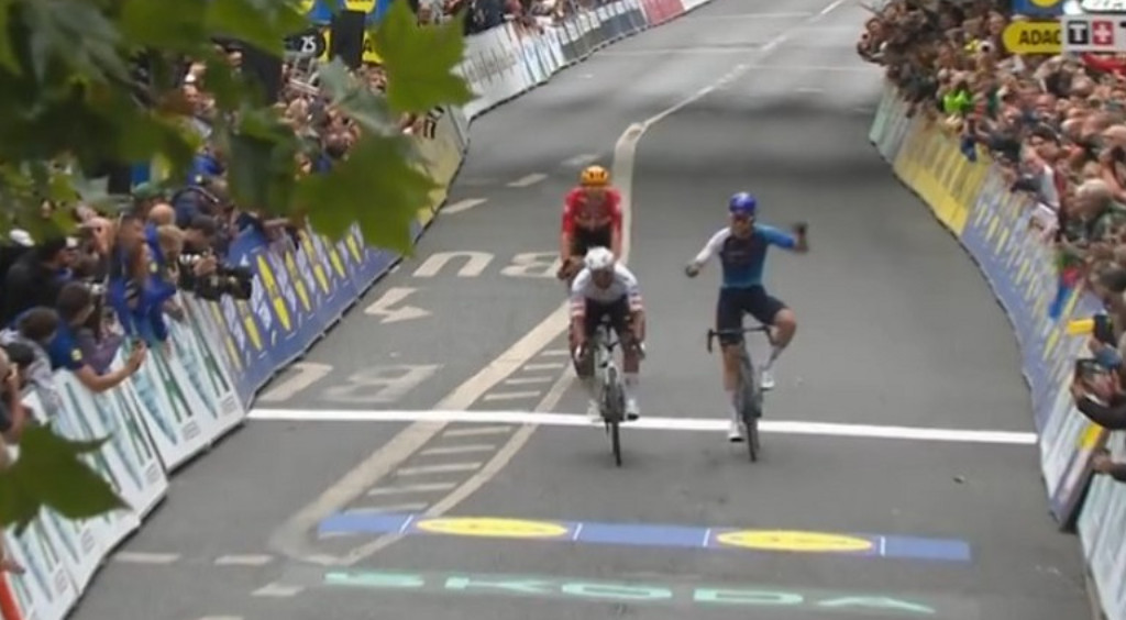 Tour da Alemanha: Riley Sheehan comemora antes e Jhonatan Narváez vence 2ª etapa, confira os resultados e a chegada 1 girodociclismo.com.br tour da alemanha riley sheehan comemora antes e jhonatan narvaez vence 2a etapa confira os resultados e a chegada image 2
