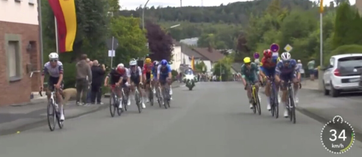 Tour da Alemanha: Riley Sheehan comemora antes e Jhonatan Narváez vence 2ª etapa, confira os resultados e a chegada 3 girodociclismo.com.br tour da alemanha riley sheehan comemora antes e jhonatan narvaez vence 2a etapa confira os resultados e a chegada image 4