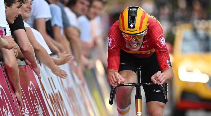 girodociclismo.com.br tour da alemanha soren waerenskjold vence prologo por menos de 1 segundo confira os resultados e a chegada image