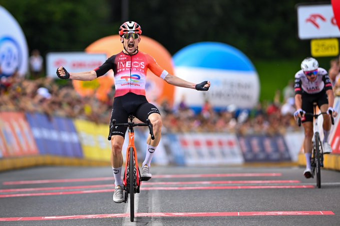 girodociclismo.com.br tour da polonia 2025 victor langellotti vence a 2a etapa e assume a lideranca confira os resultados e a chegada image