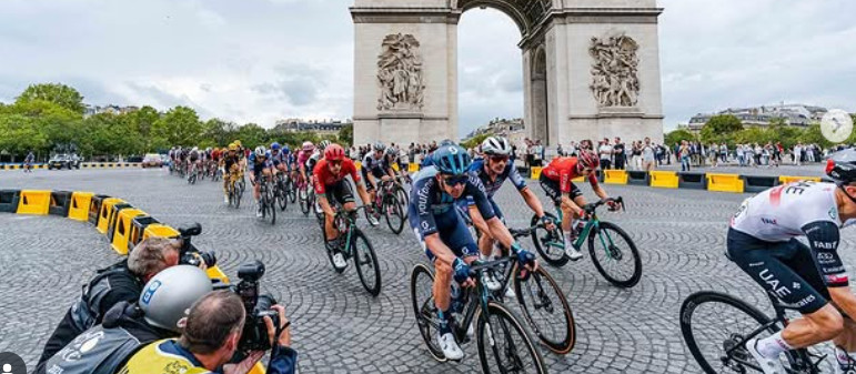 girodociclismo.com.br uae emirates xrg surpreende e anuncia a contratacao de ciclista norte americano ele ja demonstrou que pode competir no mais alto nivel afirma diretor image 2