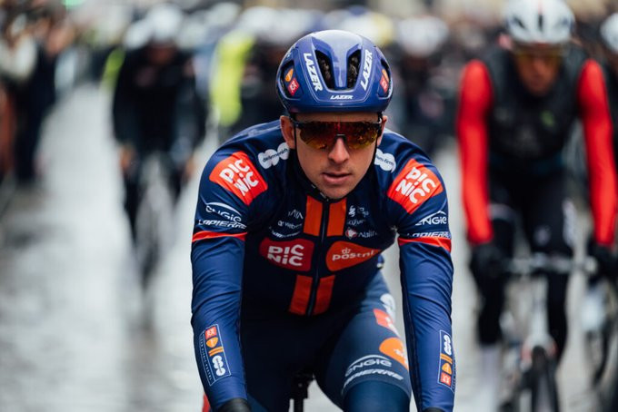 girodociclismo.com.br uae emirates xrg surpreende e anuncia a contratacao de ciclista norte americano ele ja demonstrou que pode competir no mais alto nivel image