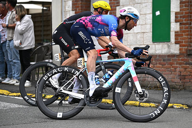 girodociclismo.com.br vencedor de etapa do tour de france anuncia aposentadoria em relato emocionado evitei beijar meus filhos para nao passar mal image 3