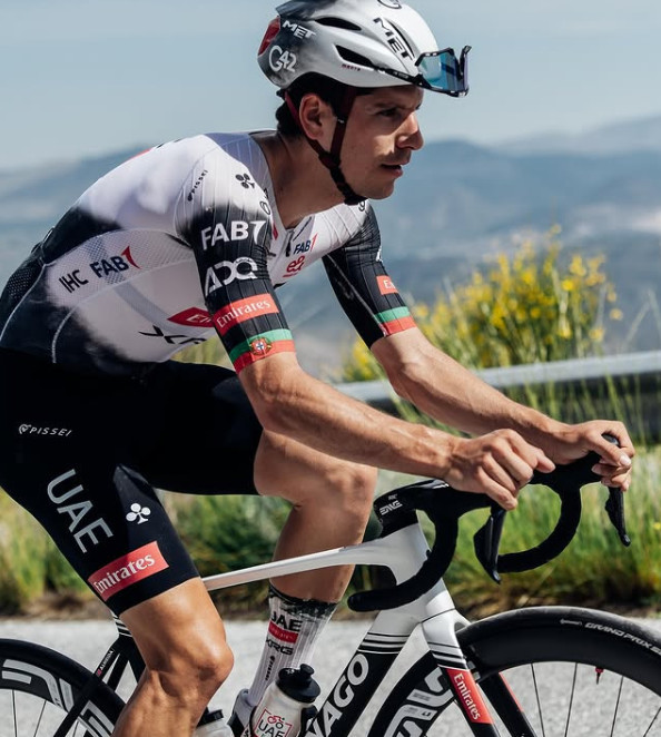 girodociclismo.com.br vuelta a espana 2025 previa da 2a etapa joao almeida pode assumir a lideranca na 1a chegada em subida com ate 10 de inclinacao image 2