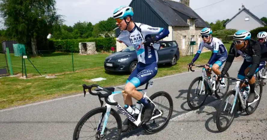 girodociclismo.com.br bahrain victorious promove ao worldtour fenomeno esloveno de apenas 19 anos confira o anuncio oficial image