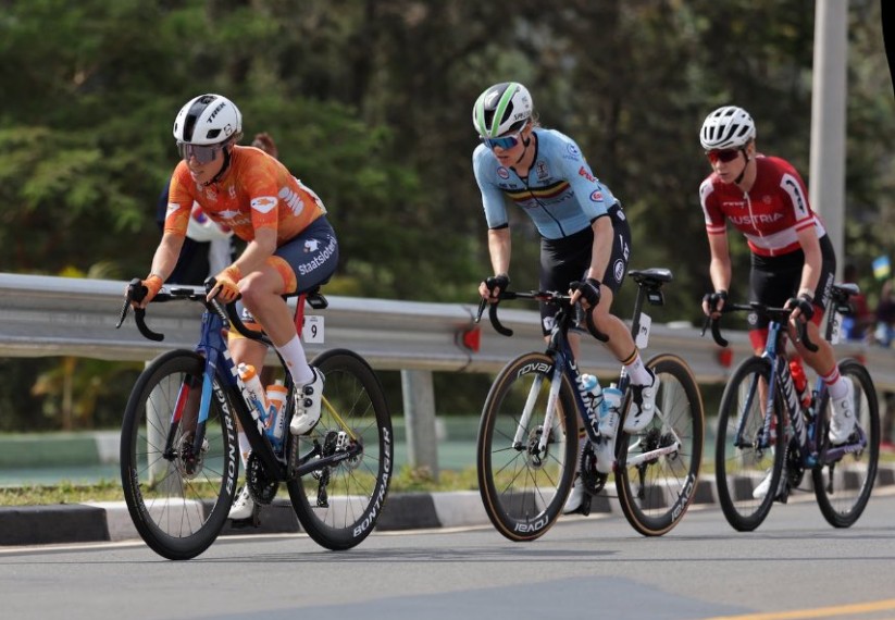 girodociclismo.com.br campeonato mundial de ciclismo canadense magdeleine vallieres surpreende e vence a elite feminina resultados e a chegada image 4