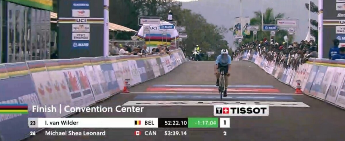 girodociclismo.com.br campeonato mundial de ciclismo remco evenepoel pulveriza tadej pogacar e e tricampeao mundial de contrarrelogio confira os resultados e a chegada image 7