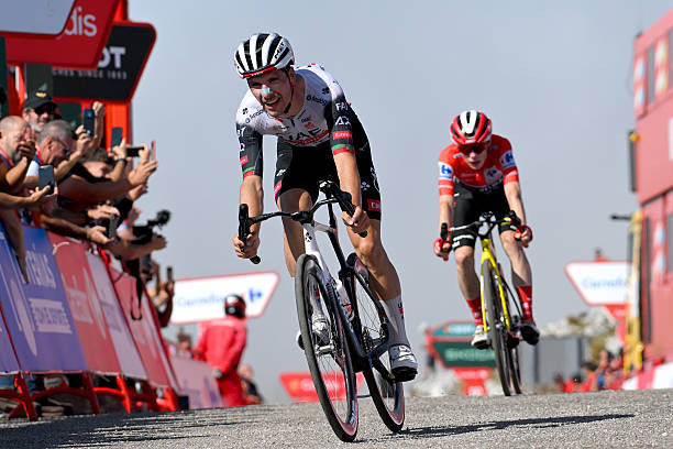 girodociclismo.com.br hoje estamos com joao almeida uae emirates aposta tudo no portugues na 14a etapa da vuelta a espana image 2