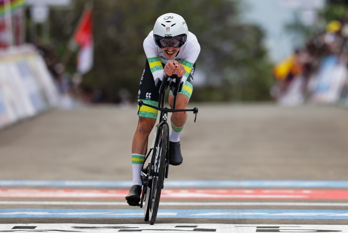 girodociclismo.com.br jay vine surpreende e revela mudanca de ultima hora na conquista do vice campeonato mundial apos o reconhecimento mudamos de estrategia assista o video image 5