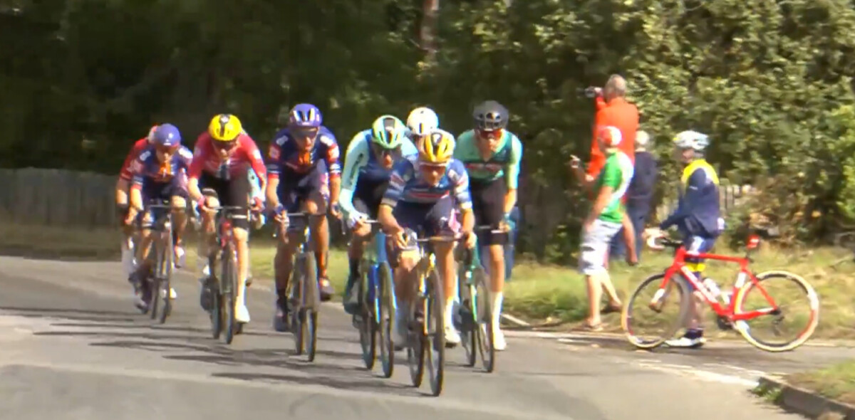 girodociclismo.com.br matthew brennan vence 3a etapa do tour da gra bretanha rui oliveira 3o confira os resultados e a chegada image 6