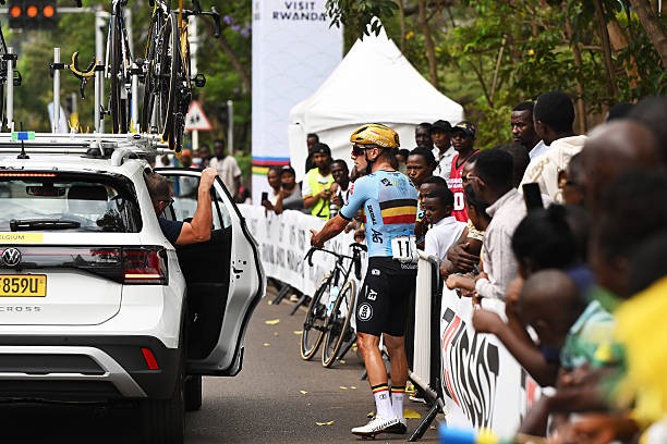 Mecânico desmente Remco Evenepoel e revela que bicicleta trocada no Mundial não tinha problemas, "ele disse que não deveria ter desistido" afirma técnico 4 girodociclismo.com.br mecanico desmente remco evenepoel e revela que bicicleta trocada no mundial nao tinha problemas ele disse que nao deveria ter desistido afirma tecnico image