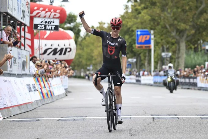 girodociclismo.com.br michael storer vence memorial marco pantani e interrompe sequencia de vitorias de isaac del toro confira os resultados e a chegada image 8