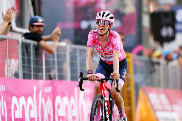 Movistar anuncia a contratação de ex-líder do Giro d'Italia, espanhol deixa a Lidl-Trek após 6 temporadas, confira o anúncio oficial 1 girodociclismo.com.br movistar anuncia a contratacao de ex lider do giro ditalia espanhol deixa a lidl trek apos 6 temporadas confira o anuncio oficial image