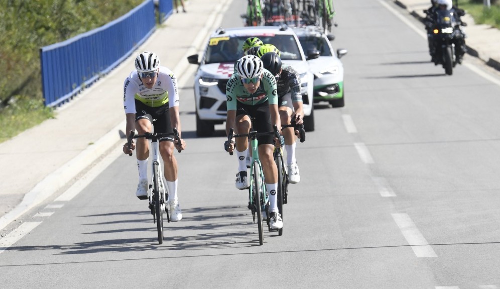 girodociclismo.com.br paul magnier vence a 1a etapa da cro race 2025 rui oliveira e top 6 confira os resultados e a chegada image 4
