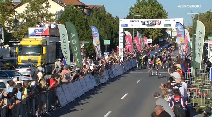 girodociclismo.com.br paul magnier vence pela 4a vez consecutiva do tour da eslovaquia frances triunfa na 4a etapa confira os resultados e a chegada image
