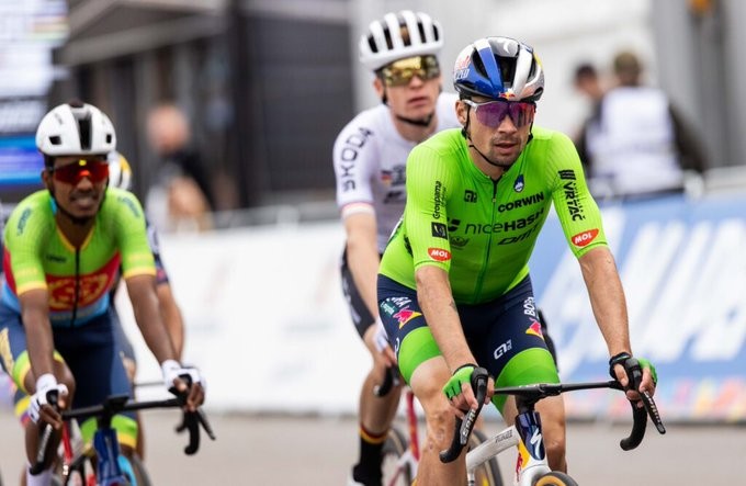 girodociclismo.com.br primoz roglic analisa o mundial de ciclismo de ruanda as cartas serao jogadas apos 5 horas de prova esloveno tambem revela final de temporada image 1